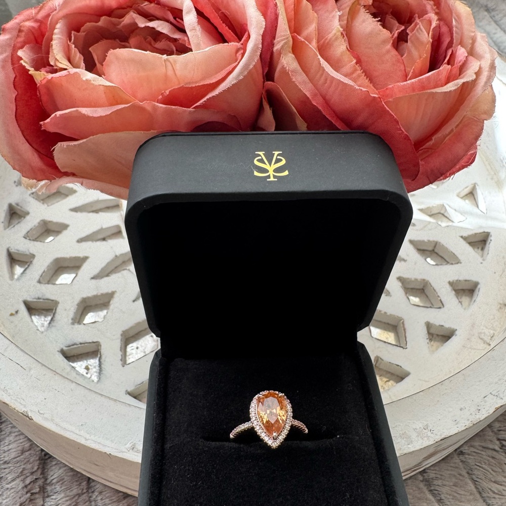 Pear Shape Peach Morganite & White Simulated Diamond Halo Ring - Picture 2 of 5
